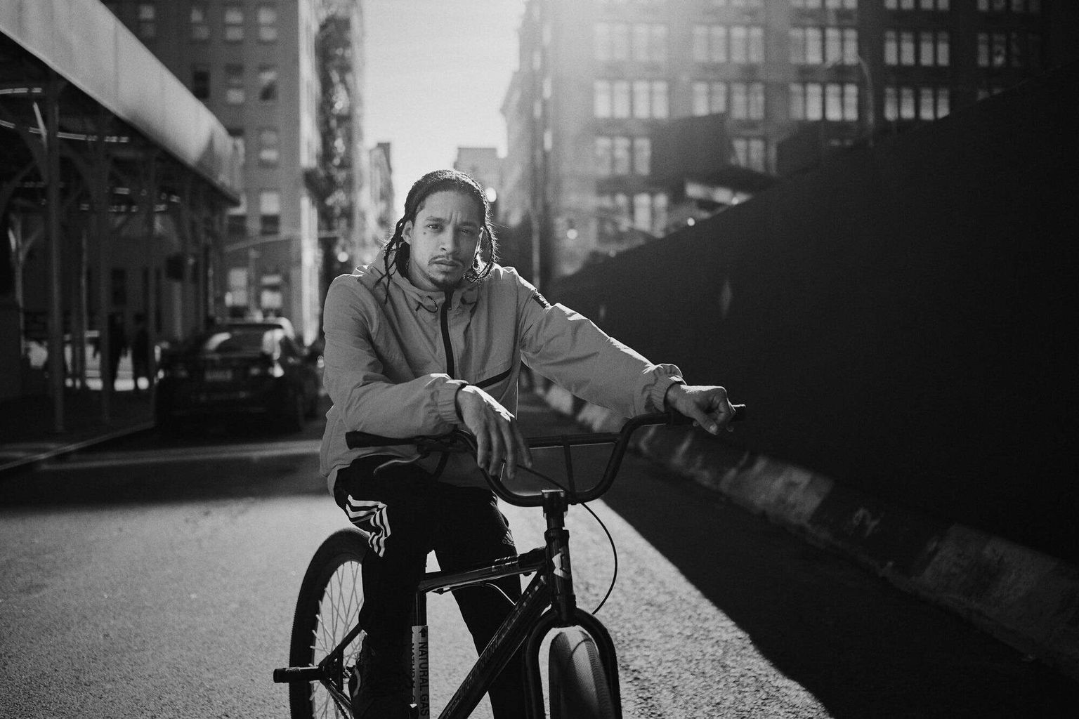 221006 Bike Life 3287 MJP BW 3000px web